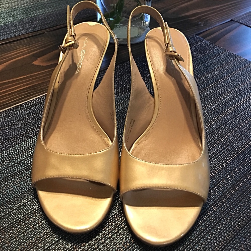 Via Spiga Peep-Toe Heels